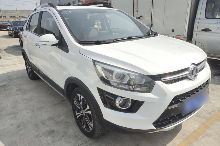 Used BAIC Senova X25 2015 1.5L Manual Elite Edition Exterior 2