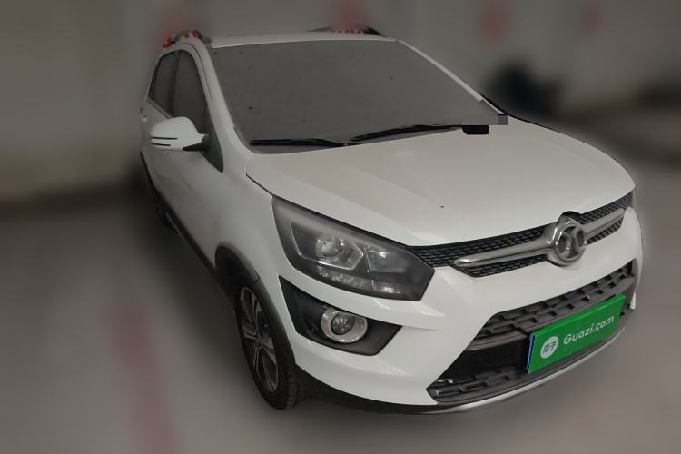 Used BAIC Senova X25 2015 1.5L Manual Elite Edition Exterior 2