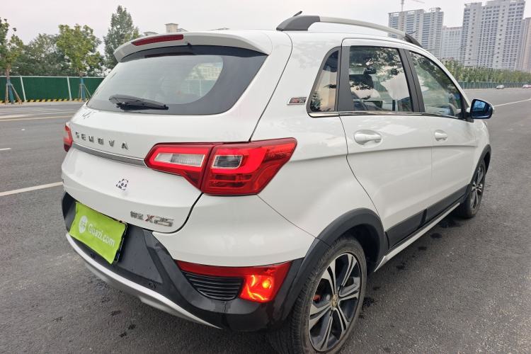 Used BAIC Senova X25 2015 1.5L Automatic Elite Model Exterior 5