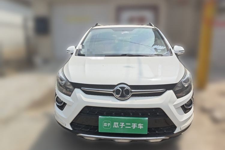 Used BAIC Senova X25 2015 1.5L Manual Elite Edition Front