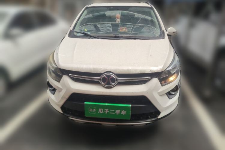 Used BAIC Senova X25 2015 1.5L Manual Elite Edition Front