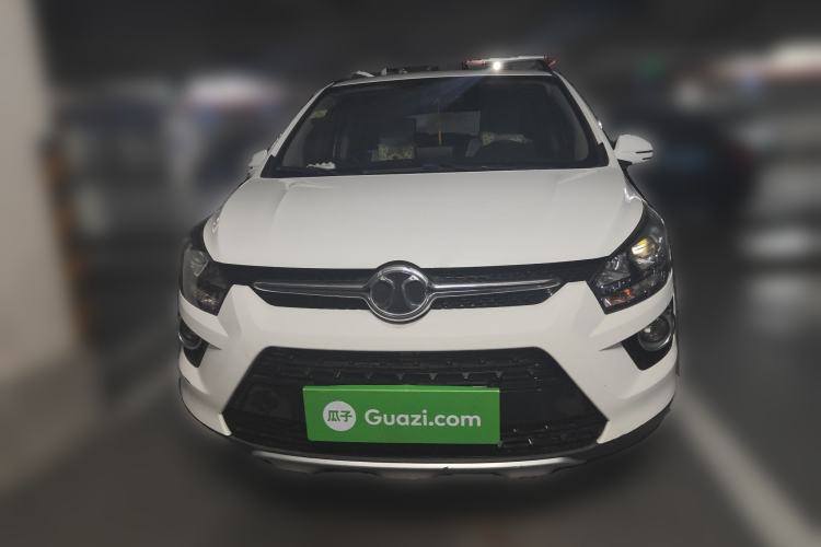 Used BAIC Senova X25 2015 1.5L Automatic Elite Model Front