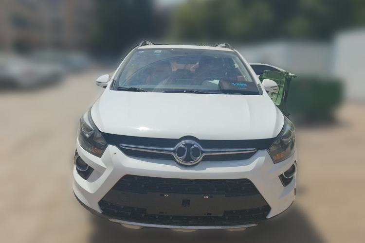 Used BAIC Senova X25 2015 1.5L Manual Elite Edition Front