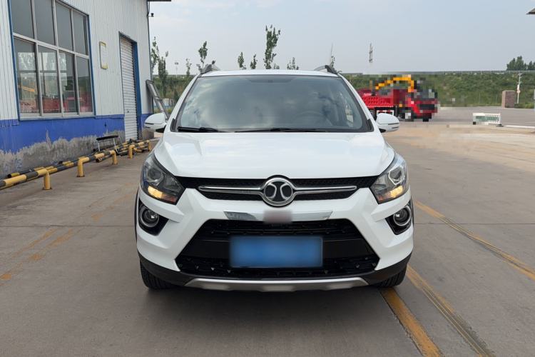 Used BAIC Senova X25 2015 1.5L Automatic Elite Model Front