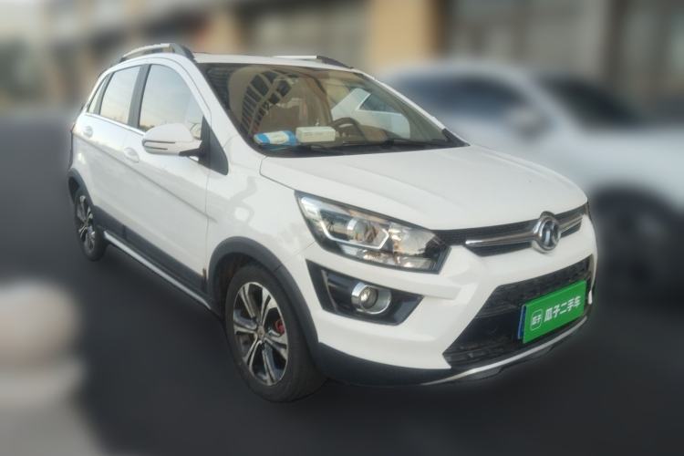 Used BAIC Senova X25 2015 1.5L Automatic Elite Model Front Right 45 Deg