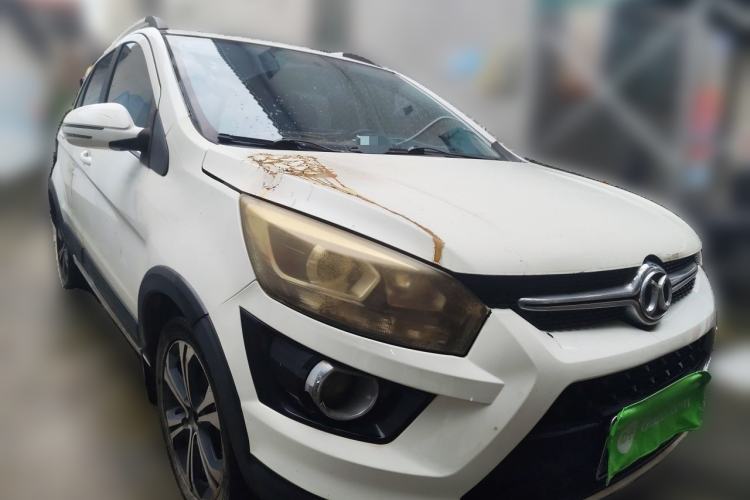 Used BAIC Senova X25 2015 1.5L Automatic Elite Model Front Right 45 Deg