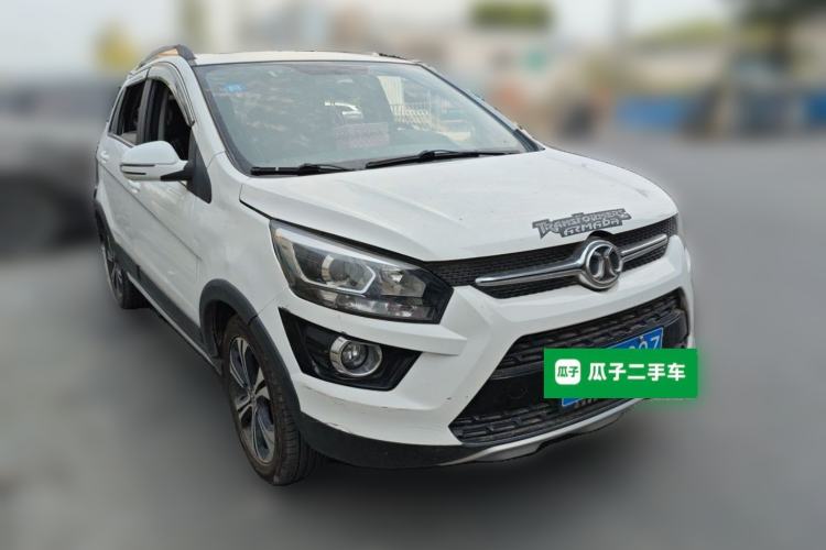 Used BAIC Senova X25 2015 1.5L Manual Elite Edition Front Right 45 Deg