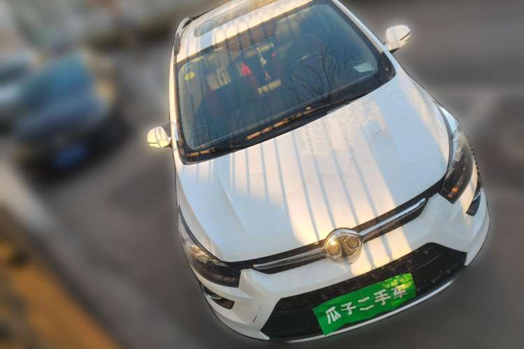 Used BAIC Senova X25 2015 1.5L Manual Elite Edition Front Right 45 Deg