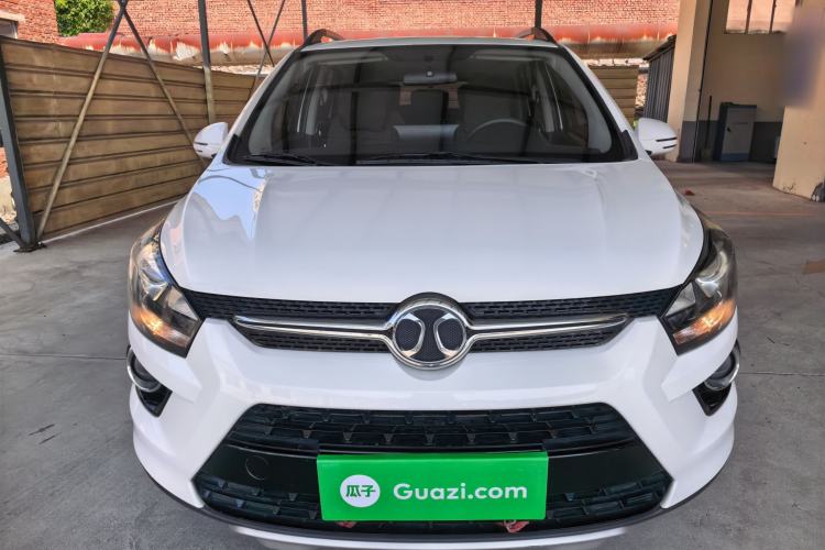Used BAIC Senova X25 2015 1.5L Automatic Elite Model Front