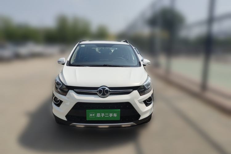 Used BAIC Senova X25 2015 1.5L Manual Elite Edition Front