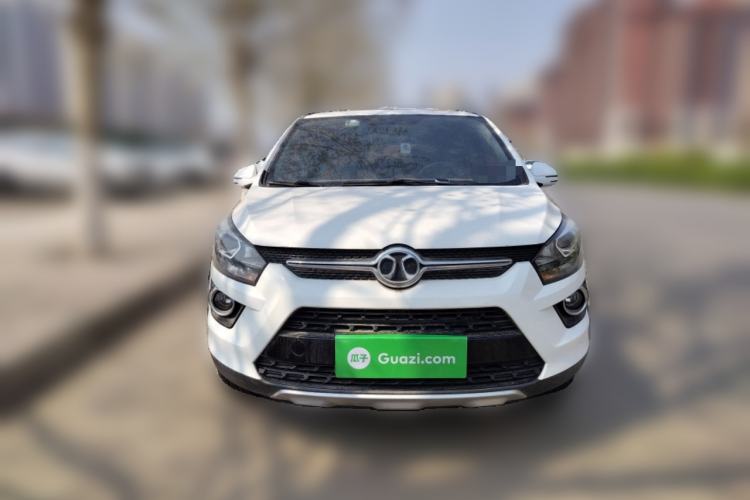 Used BAIC Senova X25 2015 1.5L Manual Elite Edition Front