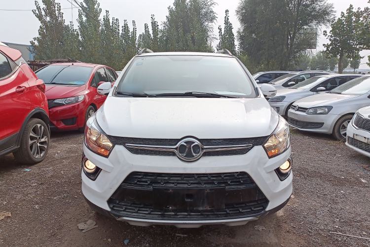 Used BAIC Senova X25 2015 1.5L Manual Elite Edition Front