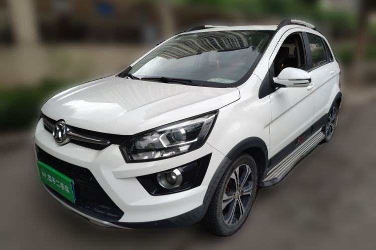 Used BAIC Senova X25 2015 1.5L Manual Elite Edition Guazi used car, China used car export, Used car for sale, Used  cars, Cheapest cars for sale