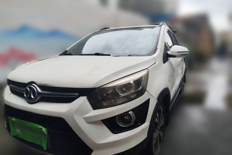 Used BAIC Senova X25 2015 1.5L Automatic Elite Model Guazi used car, China used car export, Used car for sale, Used cars, Cheapest cars for sale
