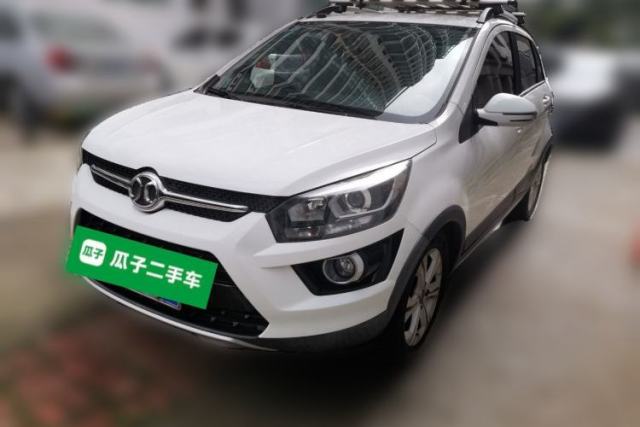 Used BAIC Senova X25 2015 1.5L manual Comfort trim level