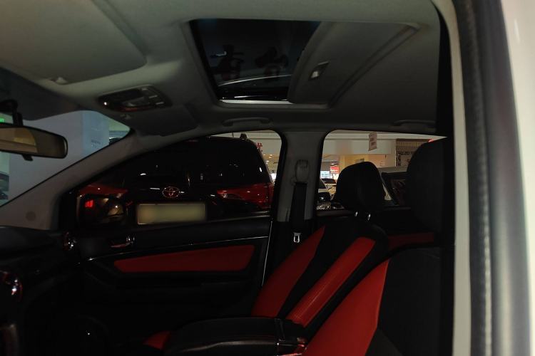 Used BAIC Senova X25 2015 1.5L Manual Elite Edition Headliner