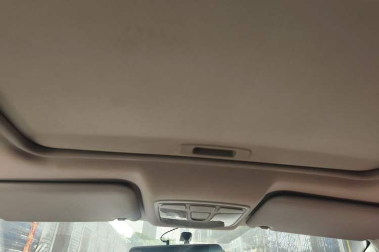 Used BAIC Senova X25 2015 1.5L Manual Elite Edition Headliner