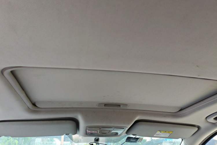 Used BAIC Senova X25 2015 1.5L Manual Elite Edition Headliner