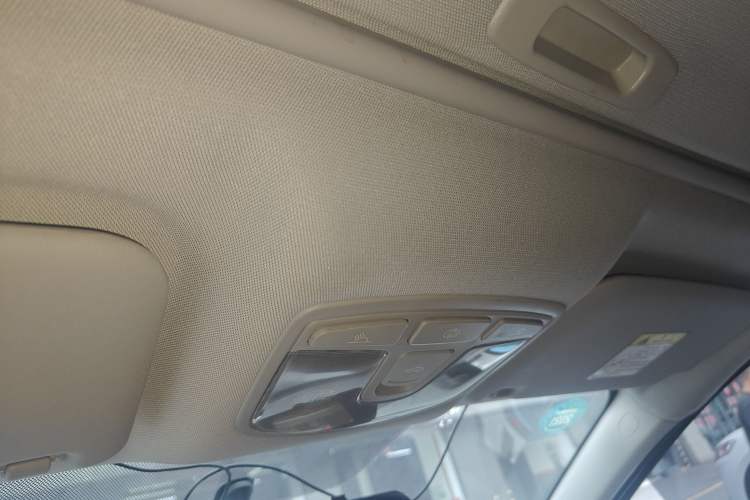 Used BAIC Senova X25 2015 1.5L Manual Elite Edition Headliner