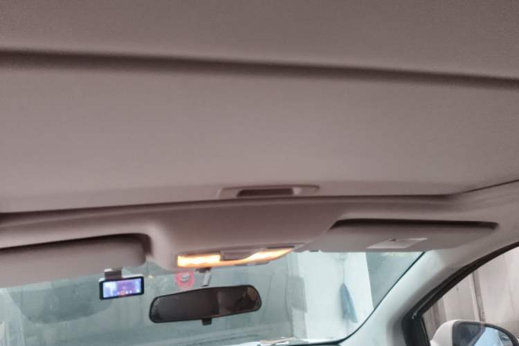 Used BAIC Senova X25 2015 1.5L Manual Elite Edition Headliner