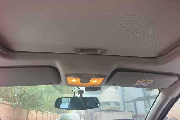 Used BAIC Senova X25 2015 1.5L Automatic Elite Model Headliner