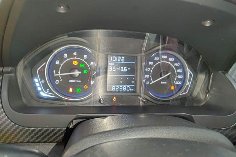Used BAIC Senova X25 2015 1.5L manual Comfort trim level Instrument Cluster