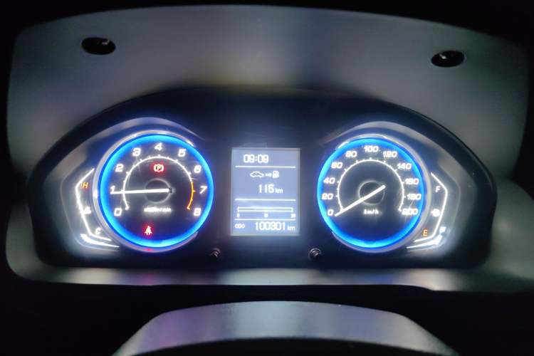Used BAIC Senova X25 2015 1.5L Manual Elite Edition Instrument Cluster