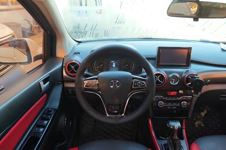 Used BAIC Senova X25 2015 1.5L Automatic Elite Model Interior 2