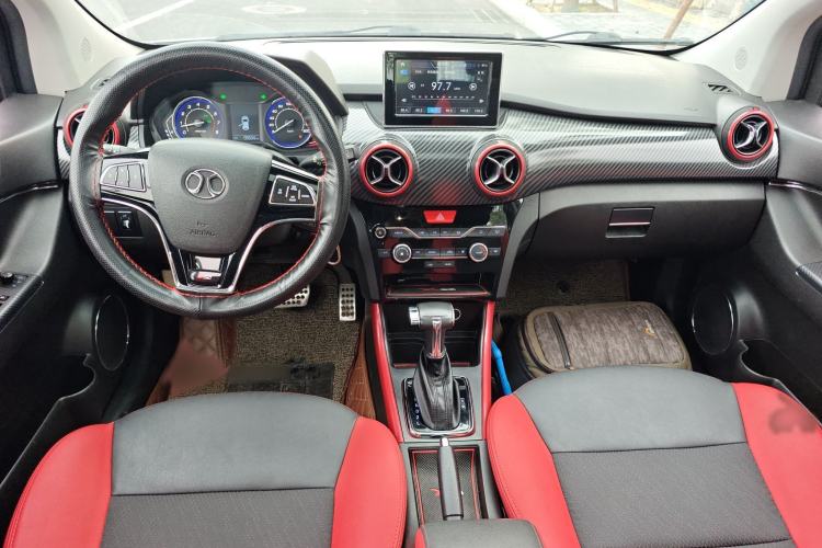 Used BAIC Senova X25 2015 1.5L Automatic Elite Model Interior 2