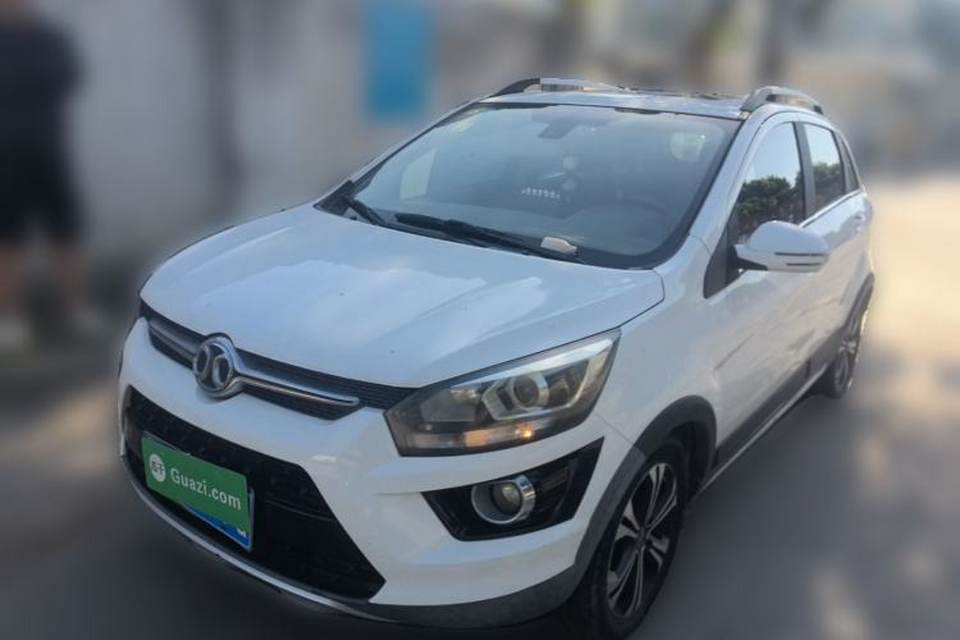 BAIC Senova X25 2015