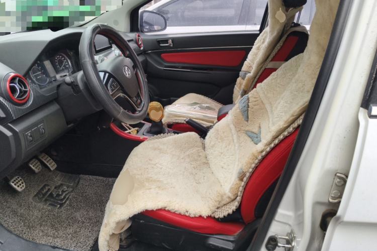 Used BAIC Senova X25 2015 1.5L manual Comfort trim level Left Front Seat