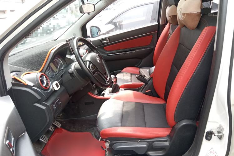 Used BAIC Senova X25 2015 1.5L Manual Elite Edition Left Front Seat