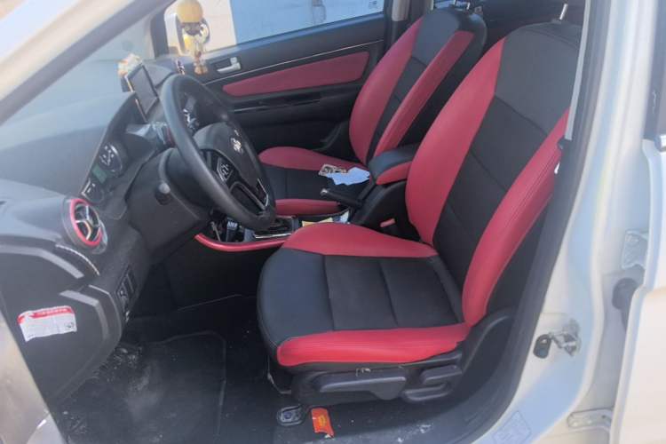 Used BAIC Senova X25 2015 1.5L Automatic Elite Model Left Front Seat