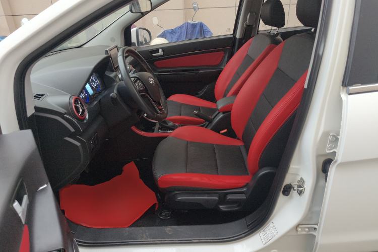 Used BAIC Senova X25 2015 1.5L Automatic Elite Model Left Front Seat