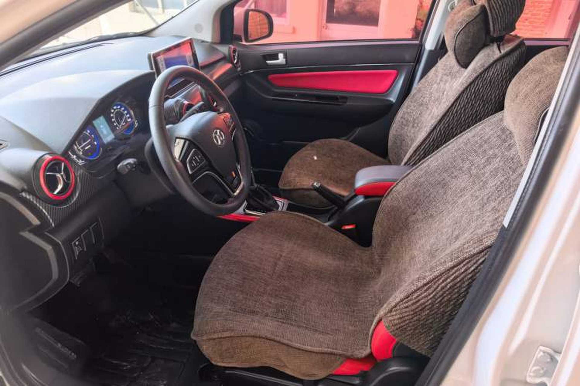 Used BAIC Senova X25 2015 1.5L Automatic Elite Model Left Front Seat
