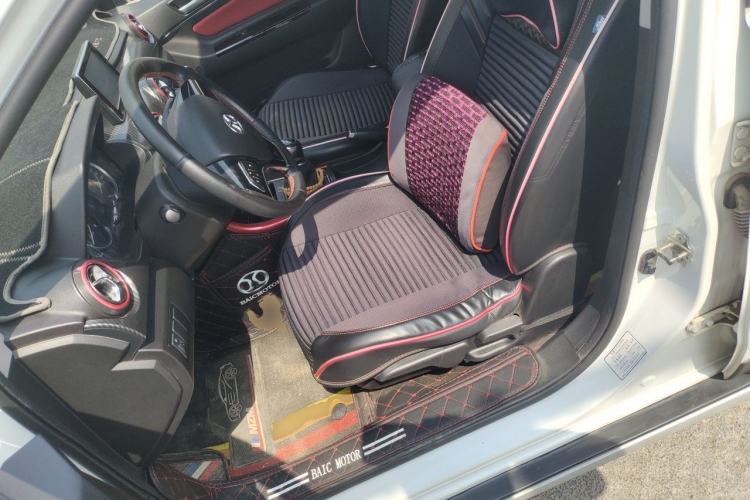 Used BAIC Senova X25 2015 1.5L Manual Elite Edition Left Front Seat