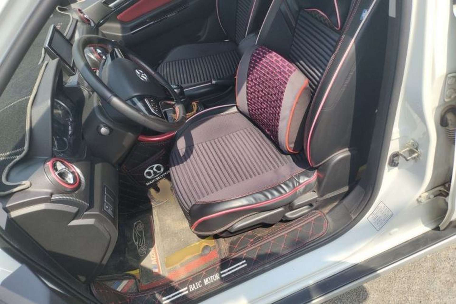 Used BAIC Senova X25 2015 1.5L Manual Elite Edition Left Front Seat