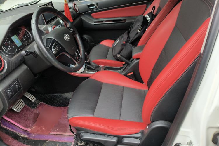 Used BAIC Senova X25 2015 1.5L Automatic Elite Model Left Front Seat