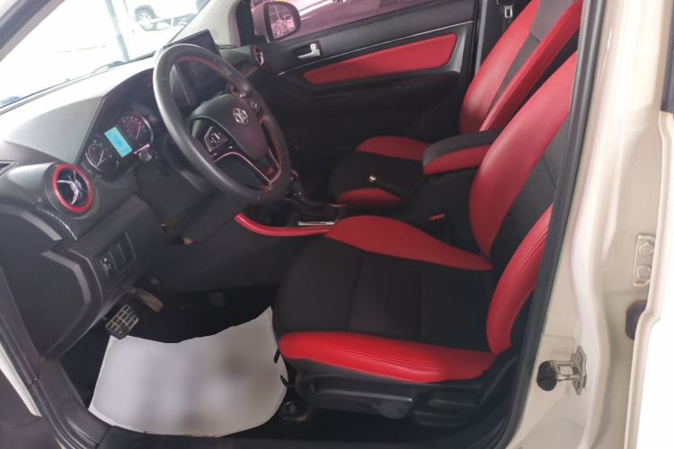 Used BAIC Senova X25 2015 1.5L Automatic Elite Model Left Front Seat