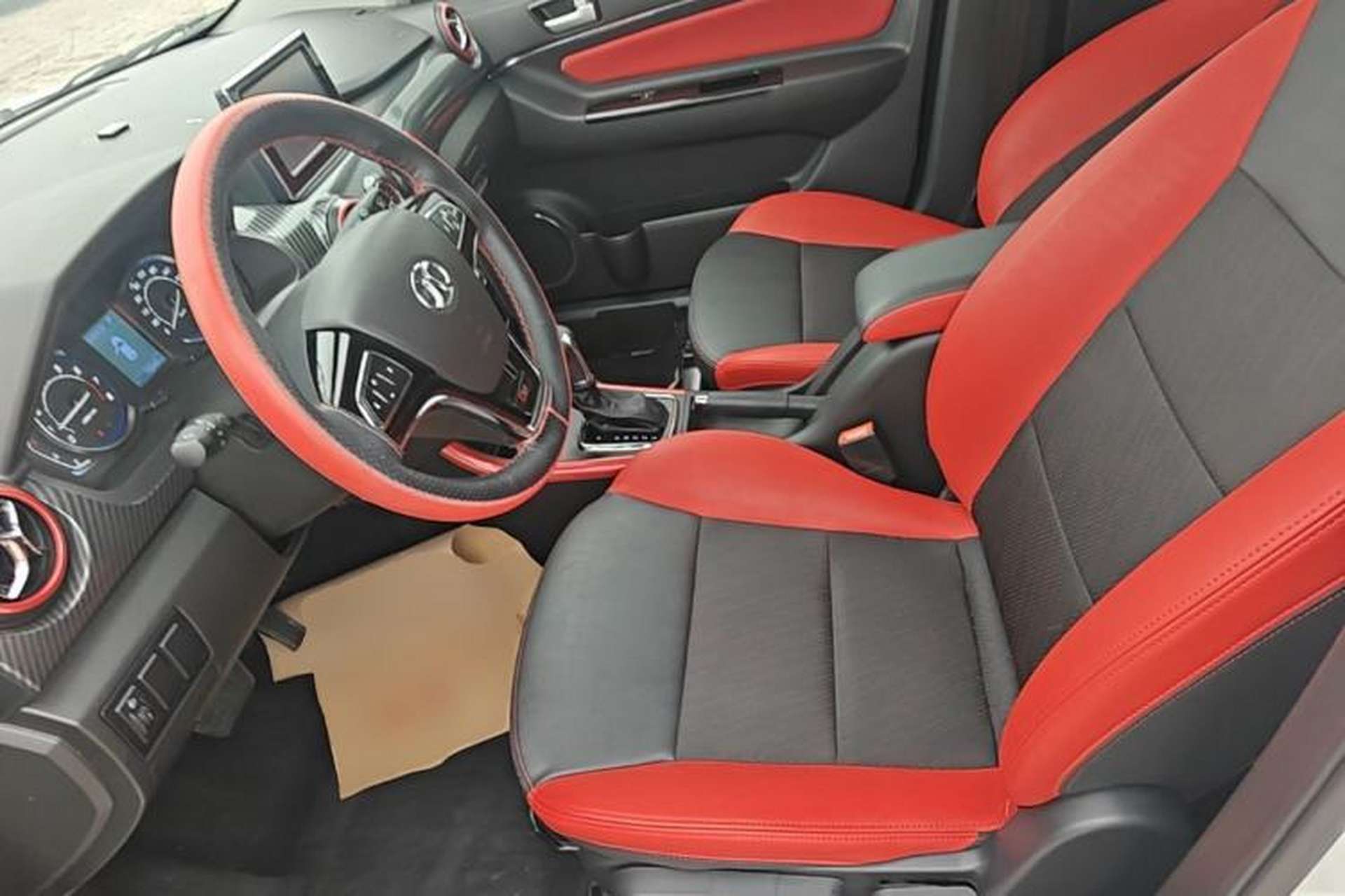 Used BAIC Senova X25 2015 1.5L Automatic Elite Model Left Front Seat