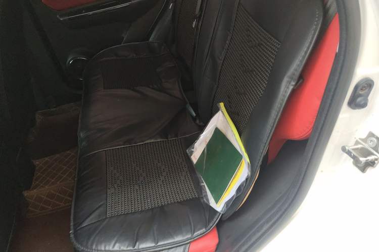 Used BAIC Senova X25 2015 1.5L Manual Elite Edition Left Rear Seat