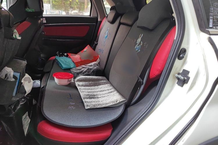 Used BAIC Senova X25 2015 1.5L manual Comfort trim level Left Rear Seat