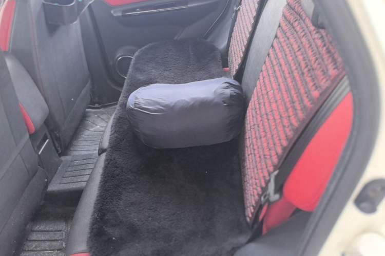 Used BAIC Senova X25 2015 1.5L Manual Elite Edition Left Rear Seat
