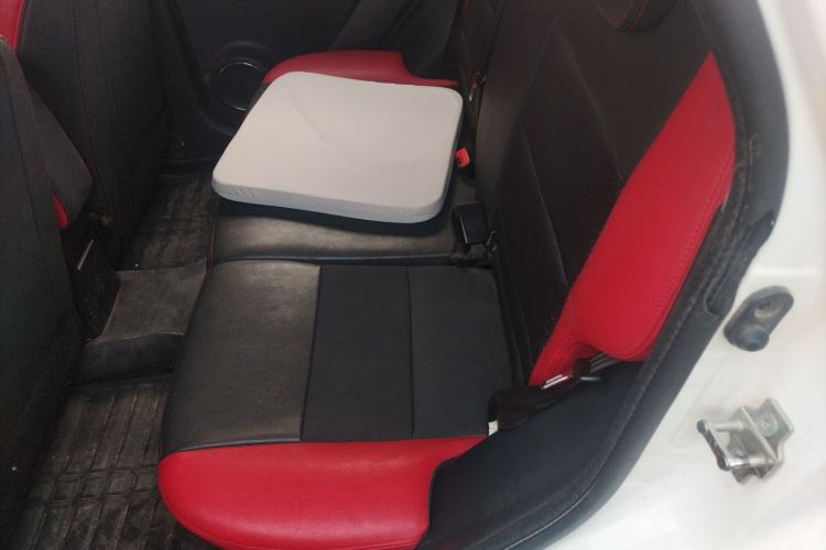 Used BAIC Senova X25 2015 1.5L Automatic Elite Model Left Rear Seat
