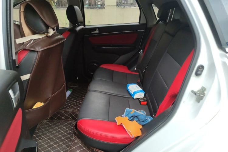 Used BAIC Senova X25 2015 1.5L Manual Elite Edition Left Rear Seat