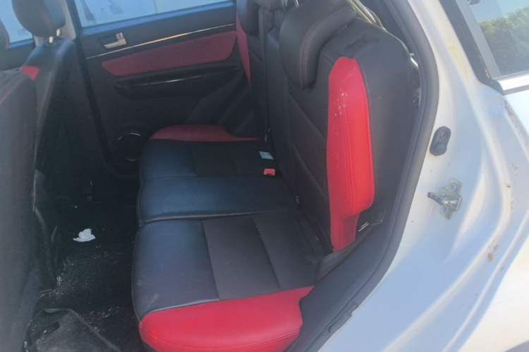 Used BAIC Senova X25 2015 1.5L Automatic Elite Model Left Rear Seat