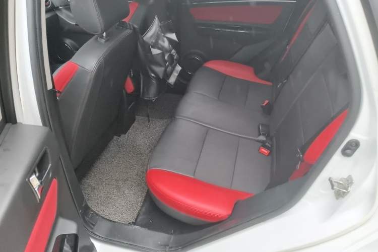 Used BAIC Senova X25 2015 1.5L Manual Elite Edition Left Rear Seat