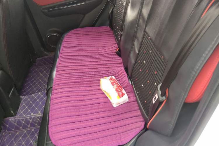 Used BAIC Senova X25 2015 1.5L Manual Elite Edition Left Rear Seat