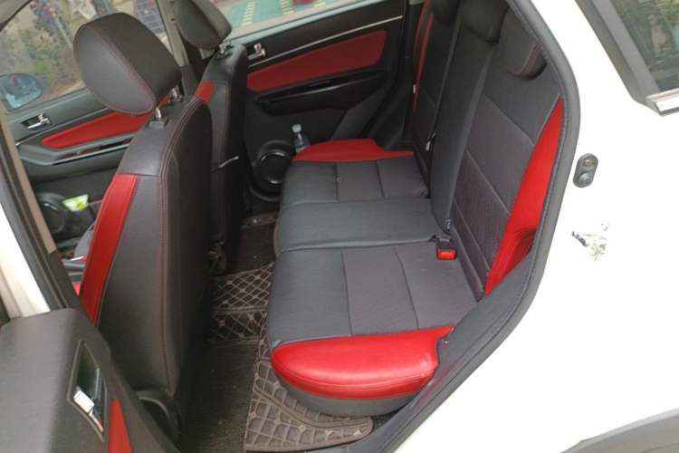 Used BAIC Senova X25 2015 1.5L Automatic Elite Model Left Rear Seat