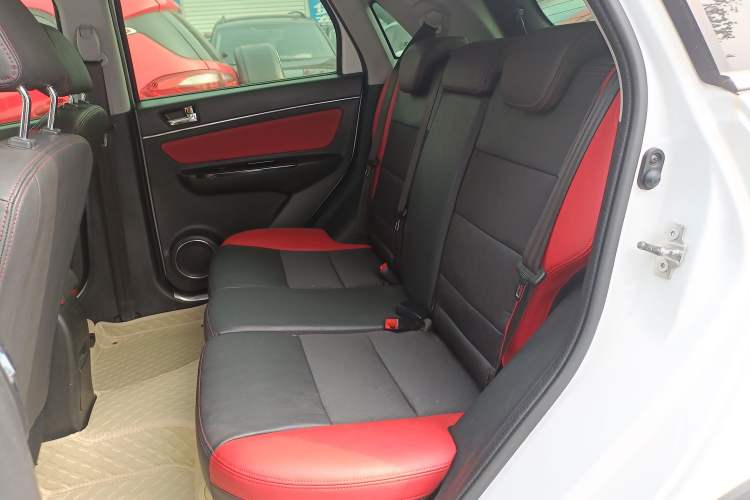 Used BAIC Senova X25 2015 1.5L Manual Elite Edition Left Rear Seat